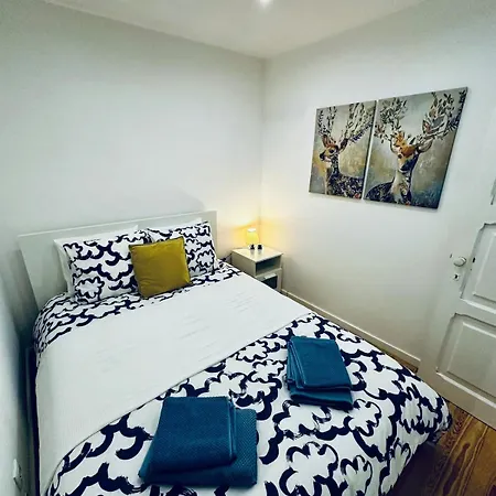 Charming In Alfama Lizbona